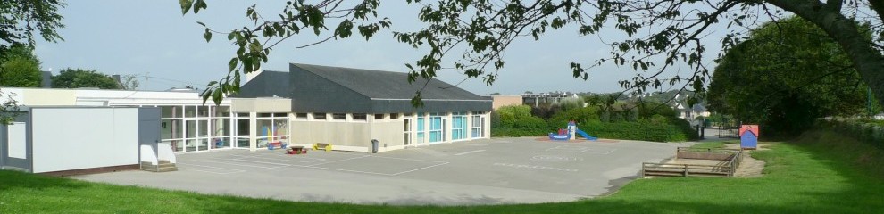 Cour maternelle